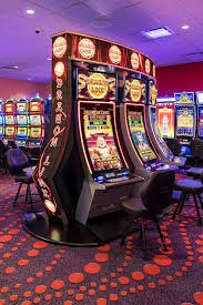 Berbagai jenis permainan casino langsung interaktif tersedia di platform digital